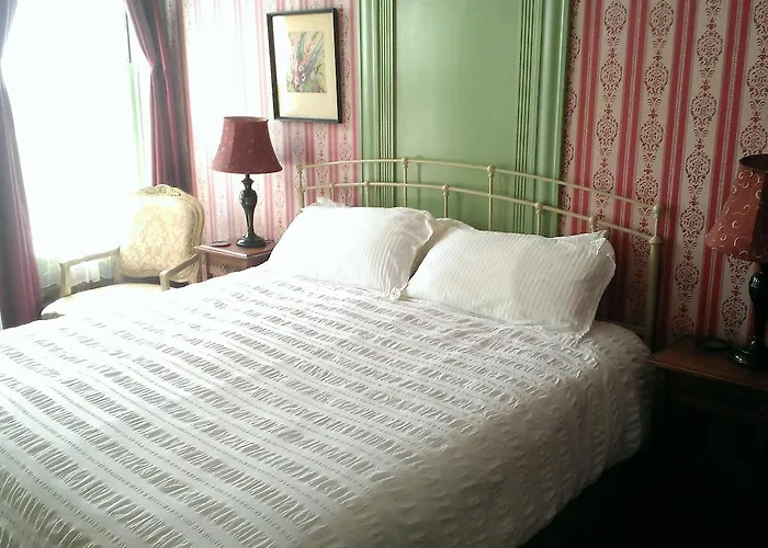 Inn Connor